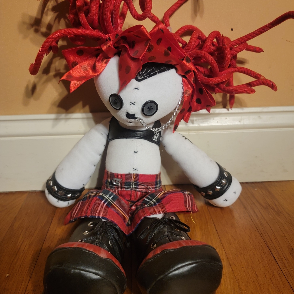 Hot Topic Jaded Jenny Red and Black Punk Doll 2002 Y2K